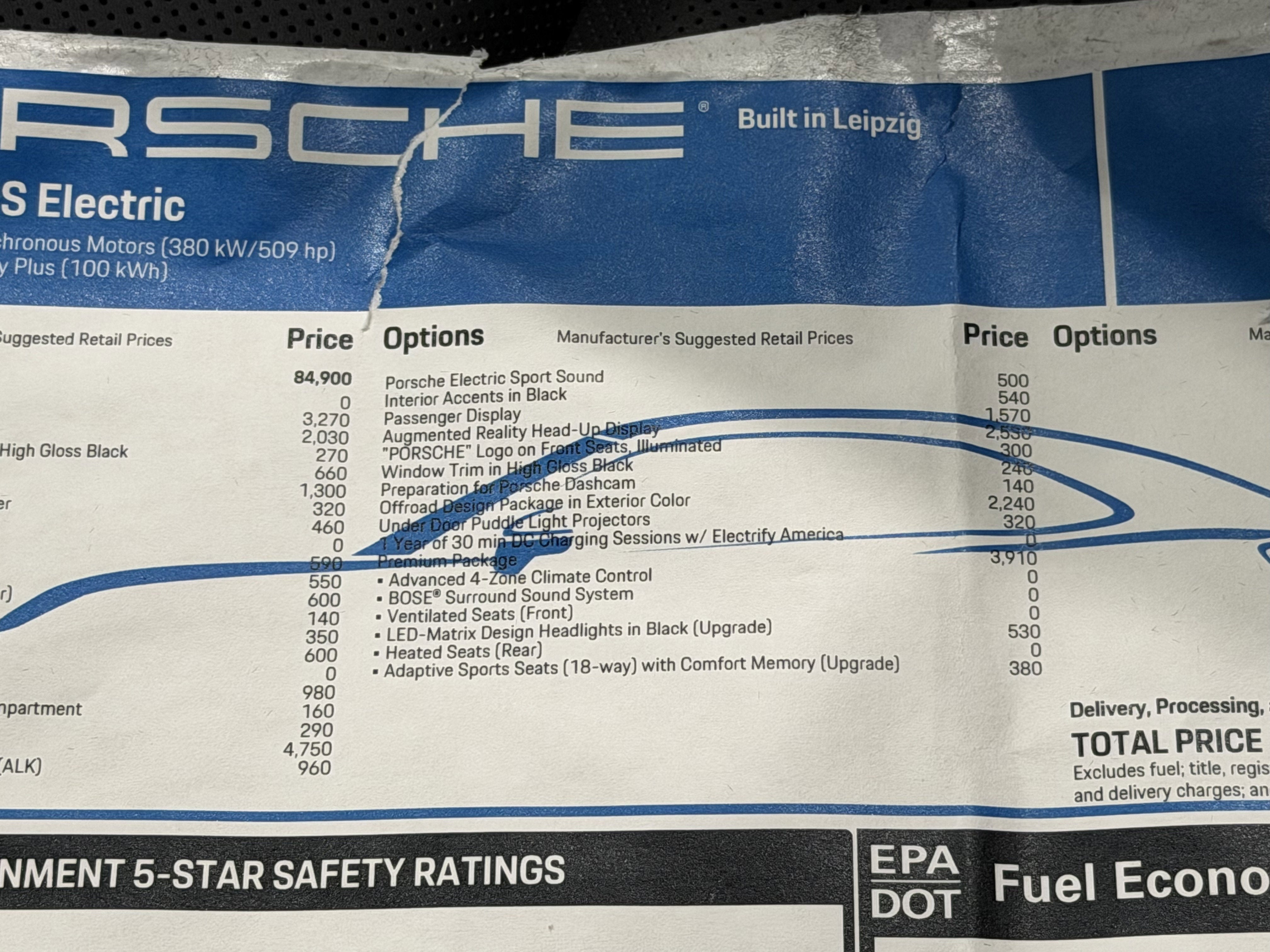 2025 Porsche Macan Electric 4S