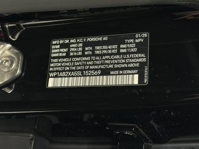2025 Porsche Macan Electric 4S