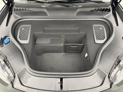 2025 Porsche Macan Electric 4S