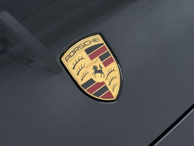 2025 Porsche Macan Electric 4S