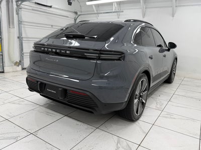2025 Porsche Macan Electric 4S