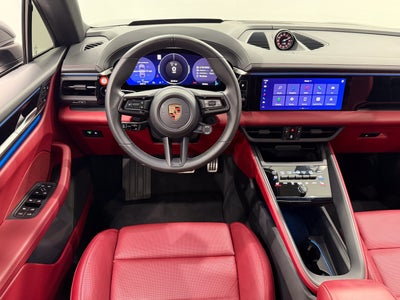 2025 Porsche Macan Electric 4S