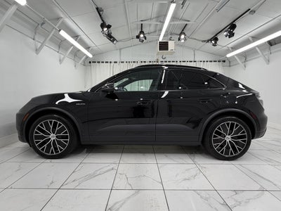 2025 Porsche Macan Electric