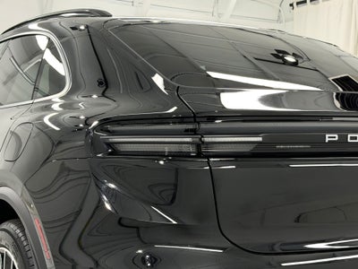 2025 Porsche Macan Electric