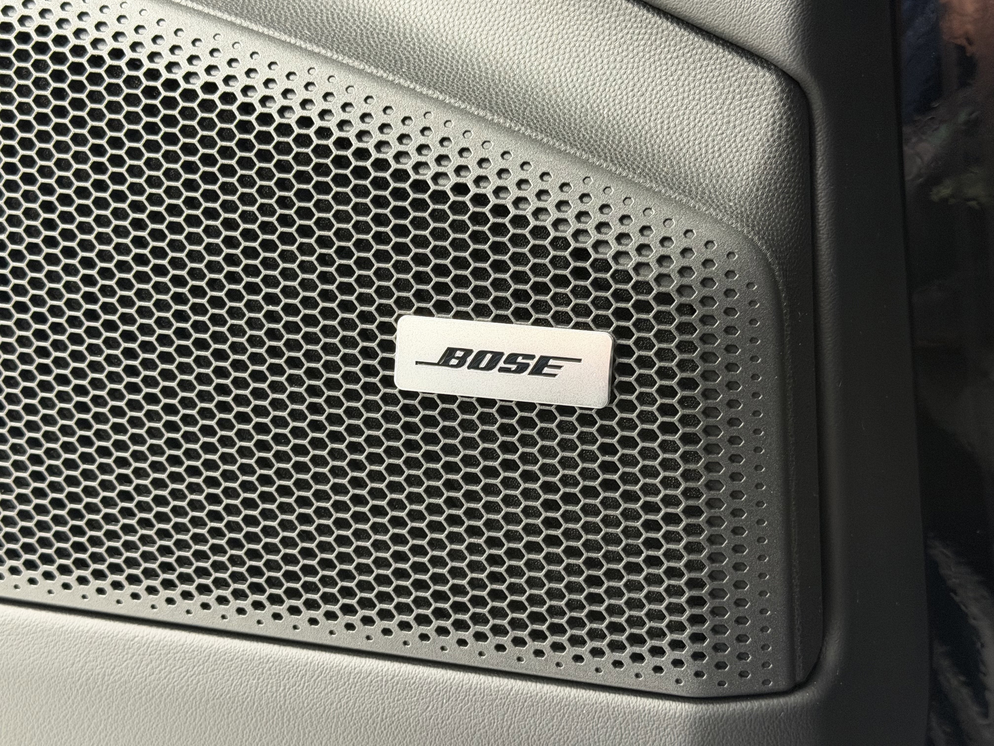 2025 Porsche Macan Electric