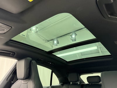 2025 Porsche Macan Electric