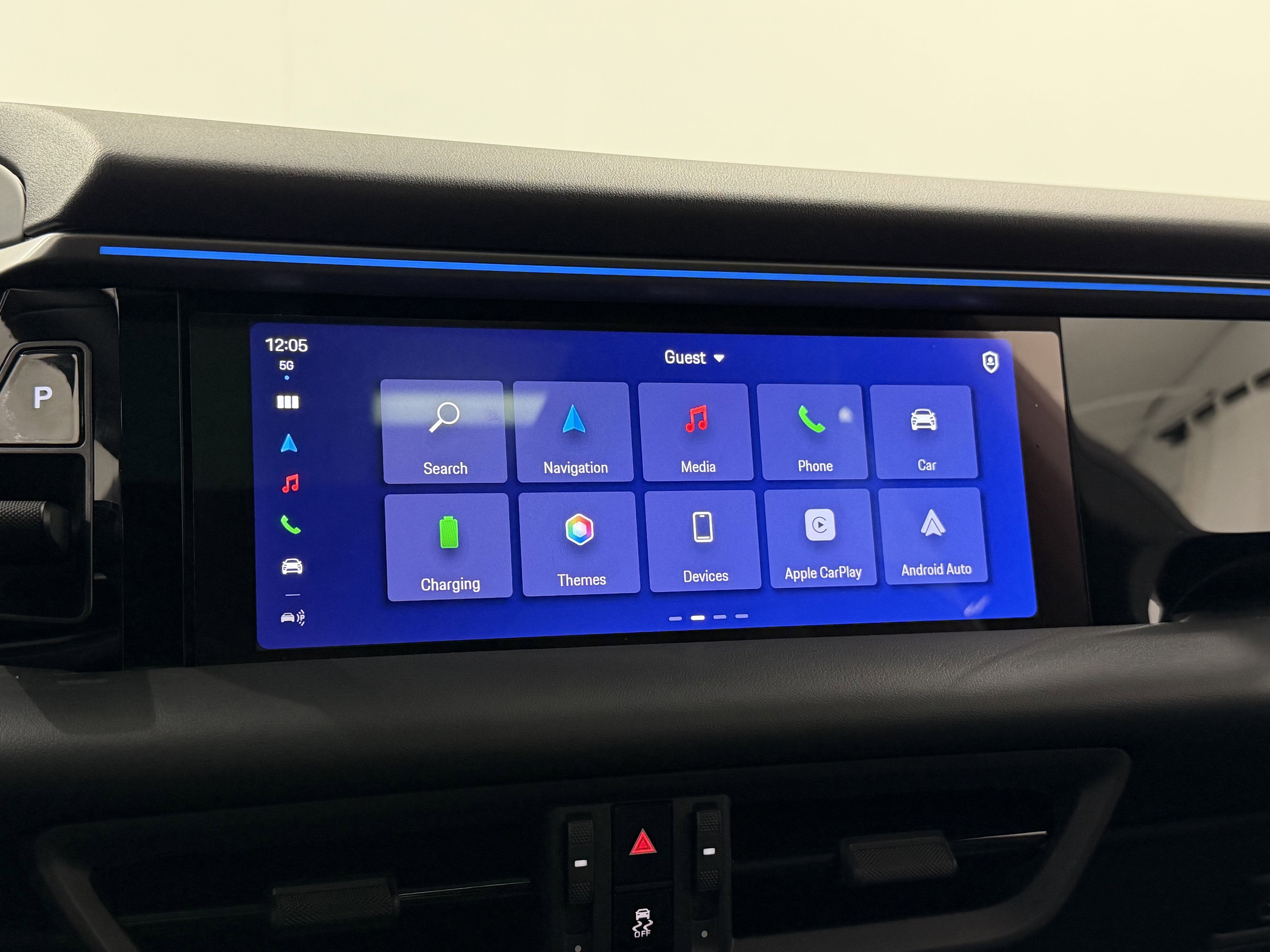 2025 Porsche Macan Electric