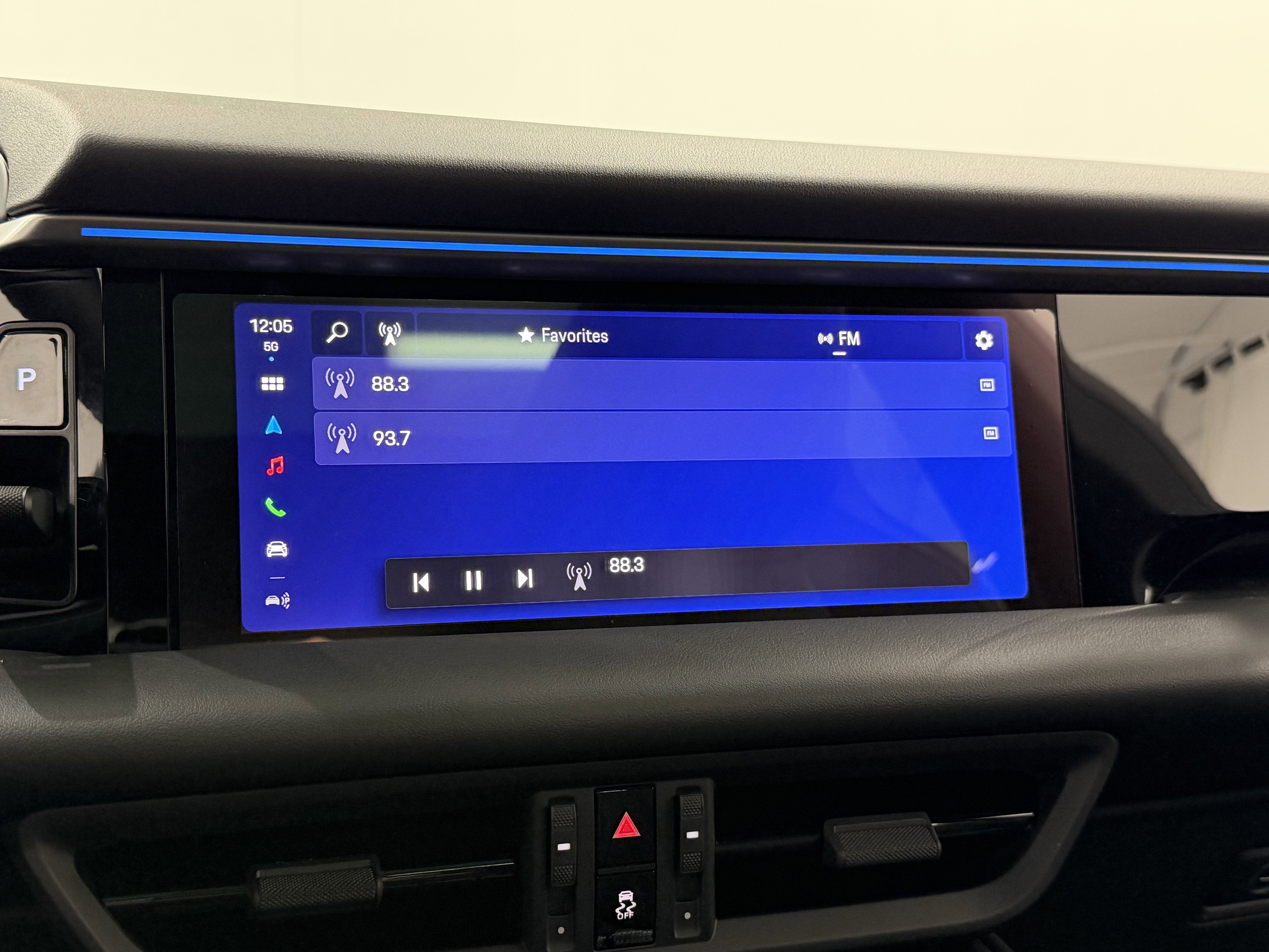 2025 Porsche Macan Electric