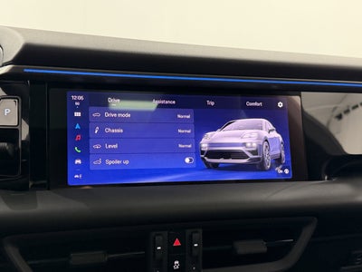 2025 Porsche Macan Electric