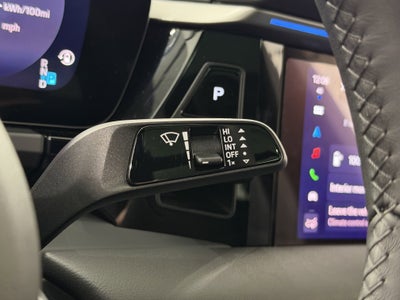 2025 Porsche Macan Electric