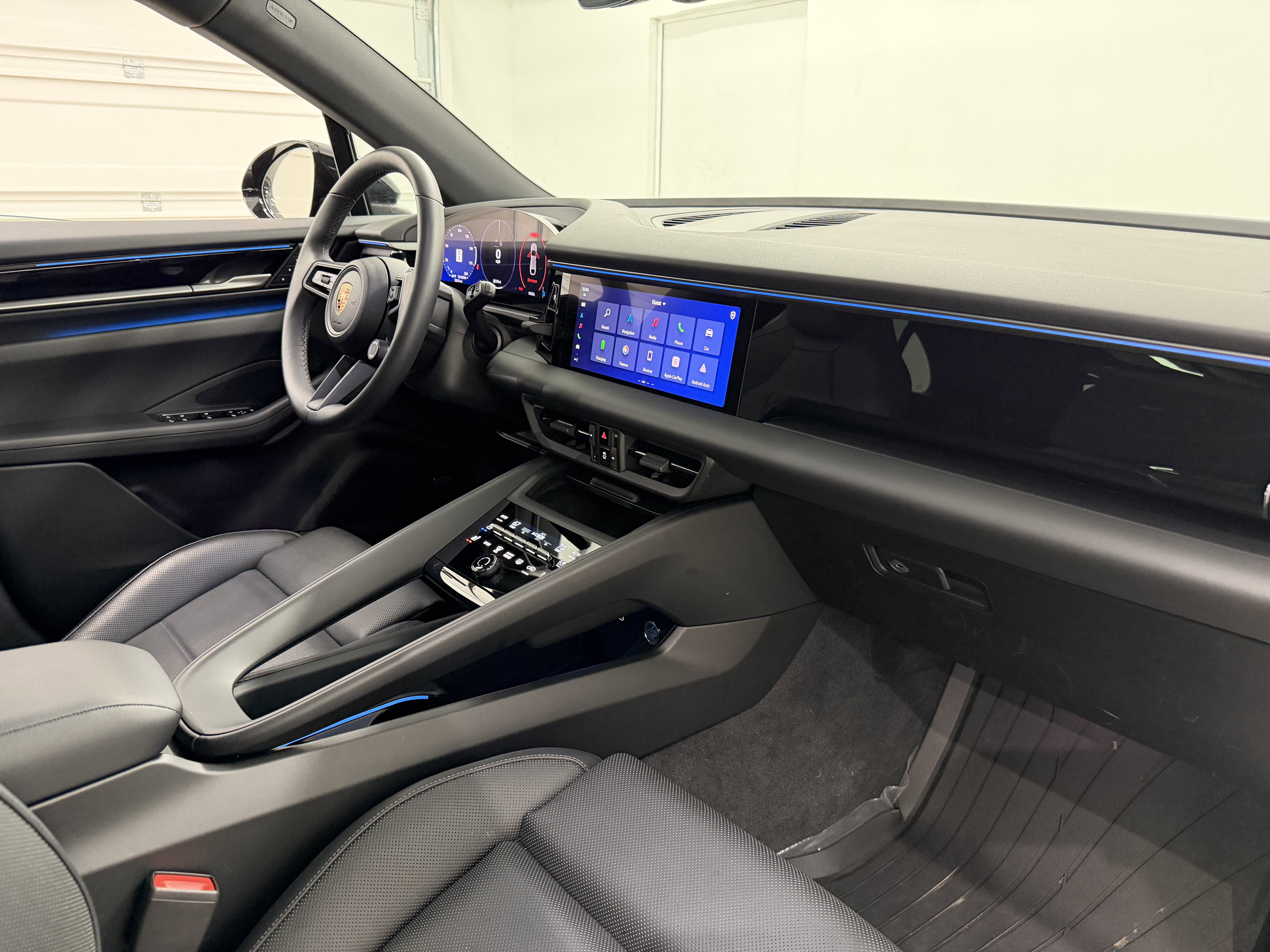 2025 Porsche Macan Electric