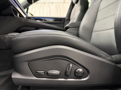 2025 Porsche Macan Electric