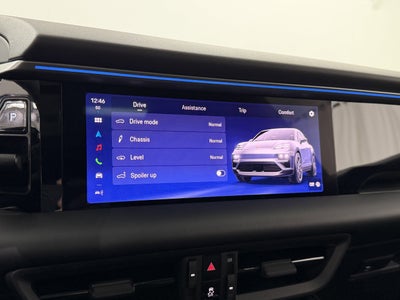 2025 Porsche Macan Electric