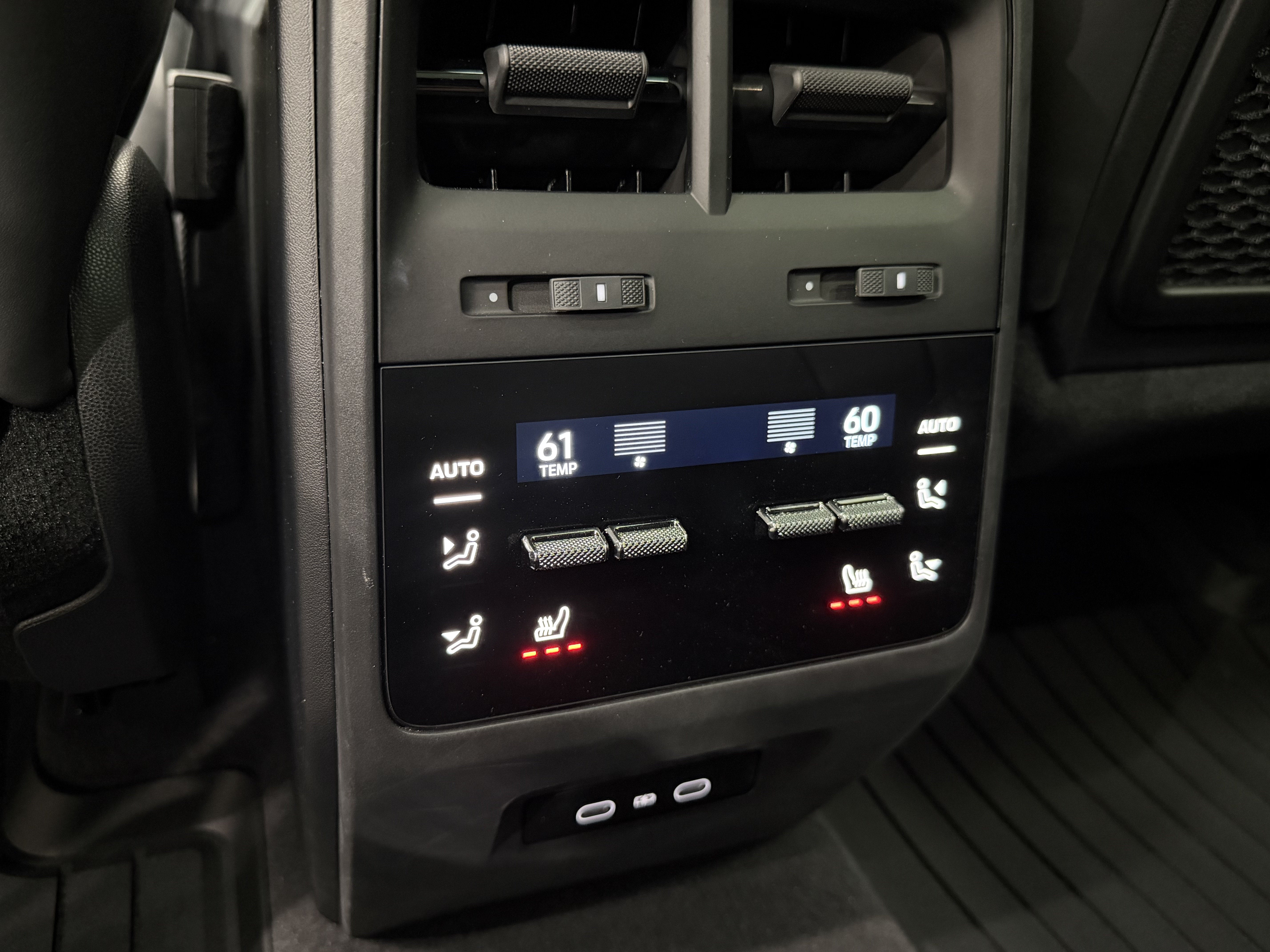 2025 Porsche Macan Electric
