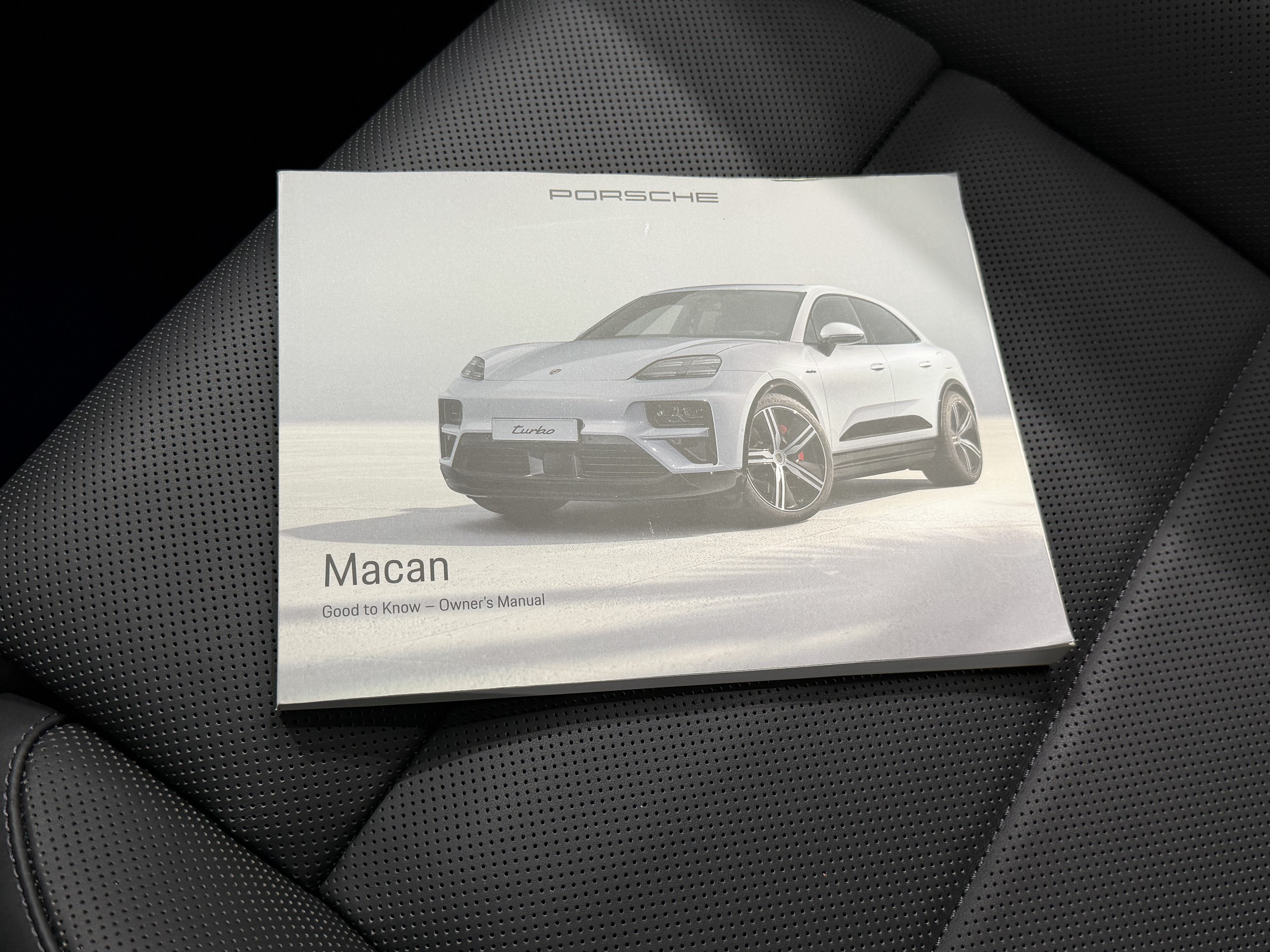 2025 Porsche Macan Electric