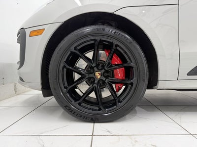 2024 Porsche Macan GTS