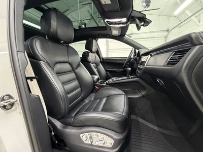 2024 Porsche Macan GTS