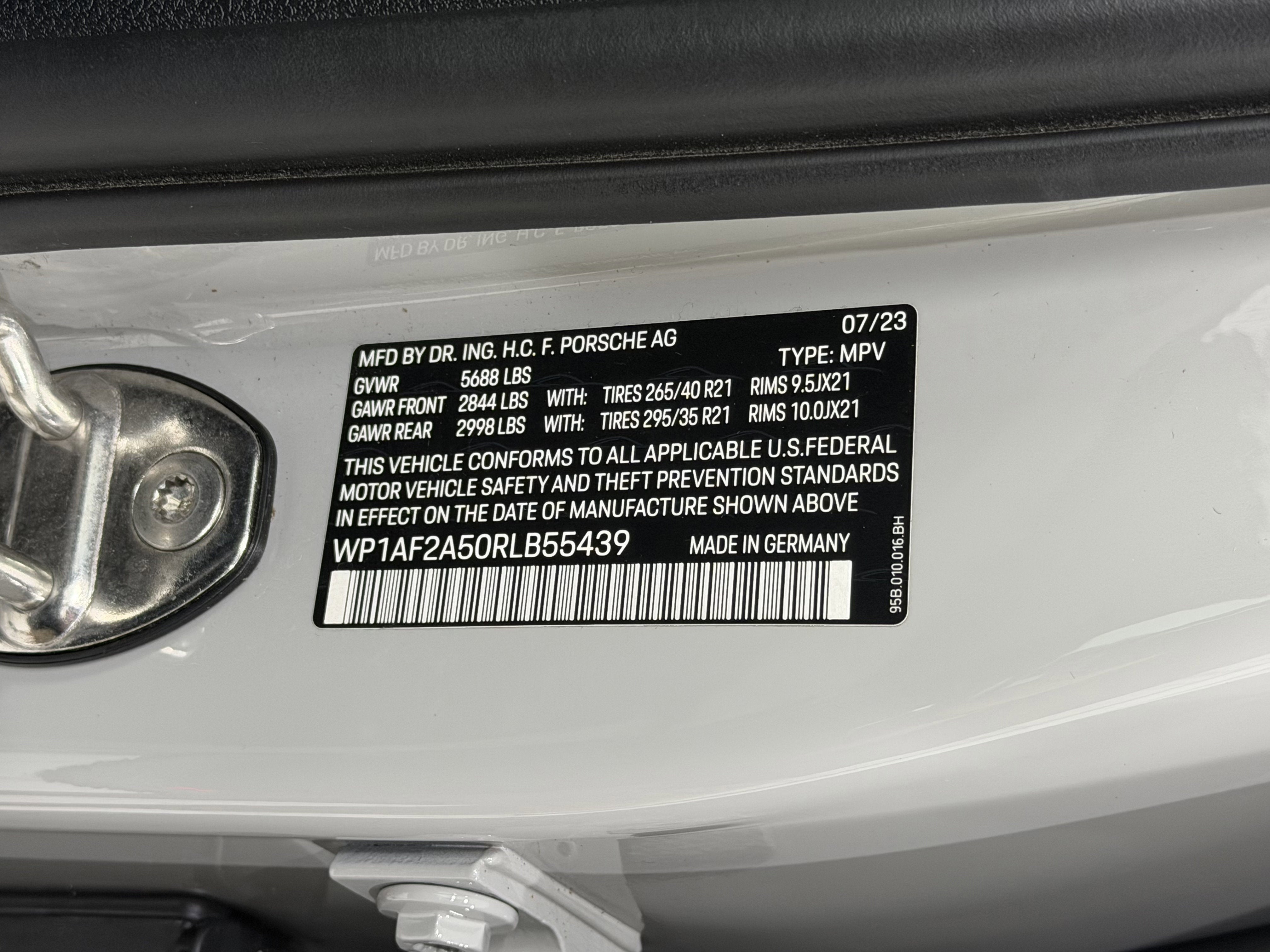 2024 Porsche Macan GTS