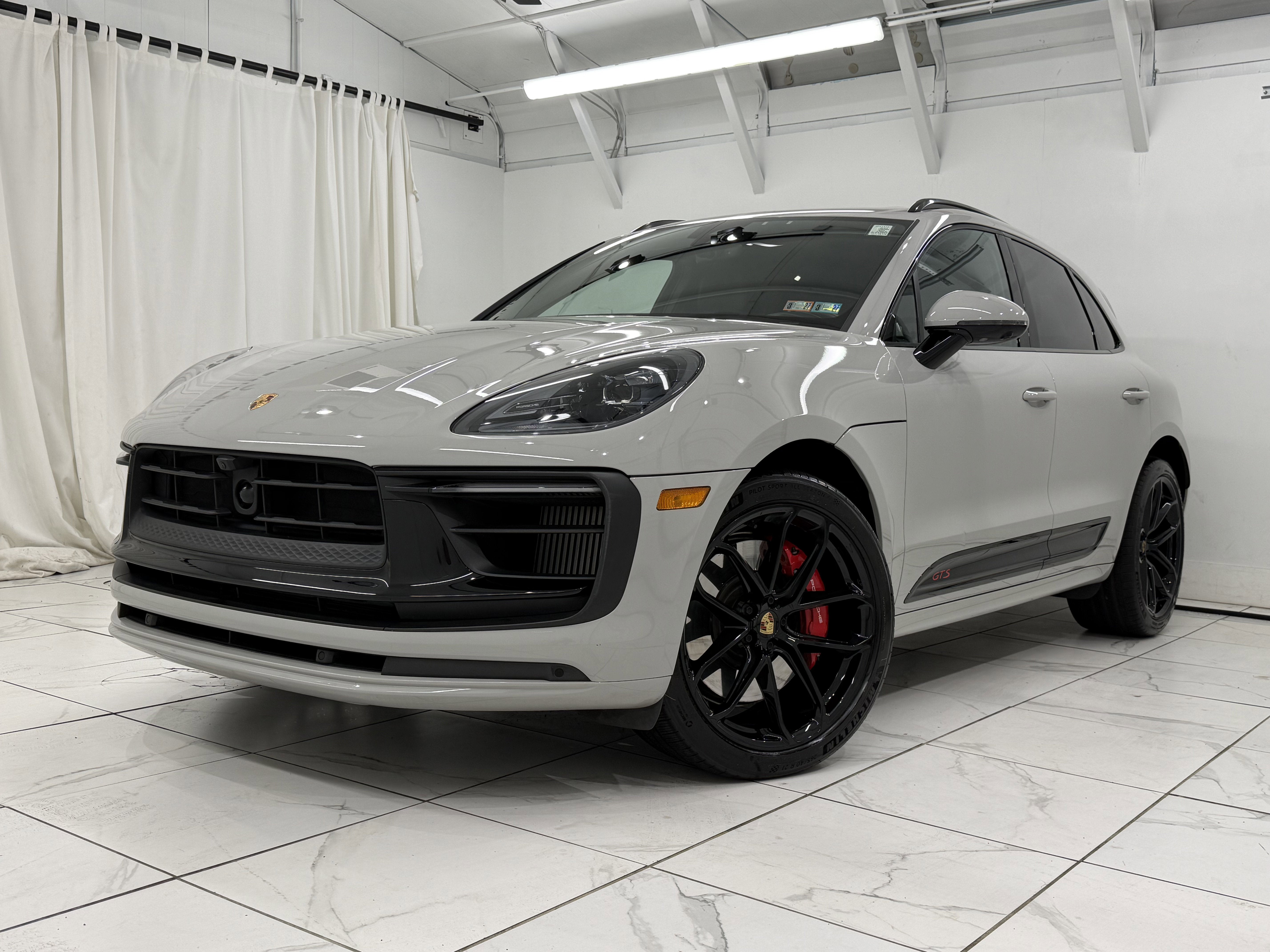 2024 Porsche Macan GTS