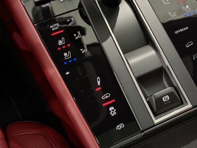 2024 Porsche Macan GTS