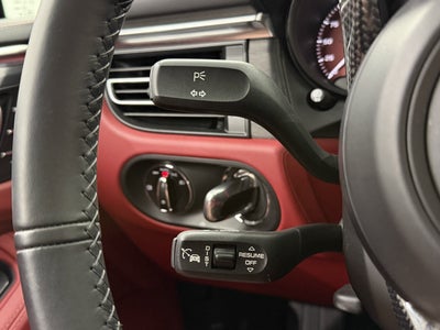 2024 Porsche Macan GTS