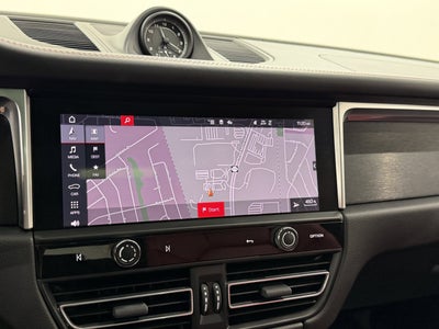 2023 Porsche Macan GTS