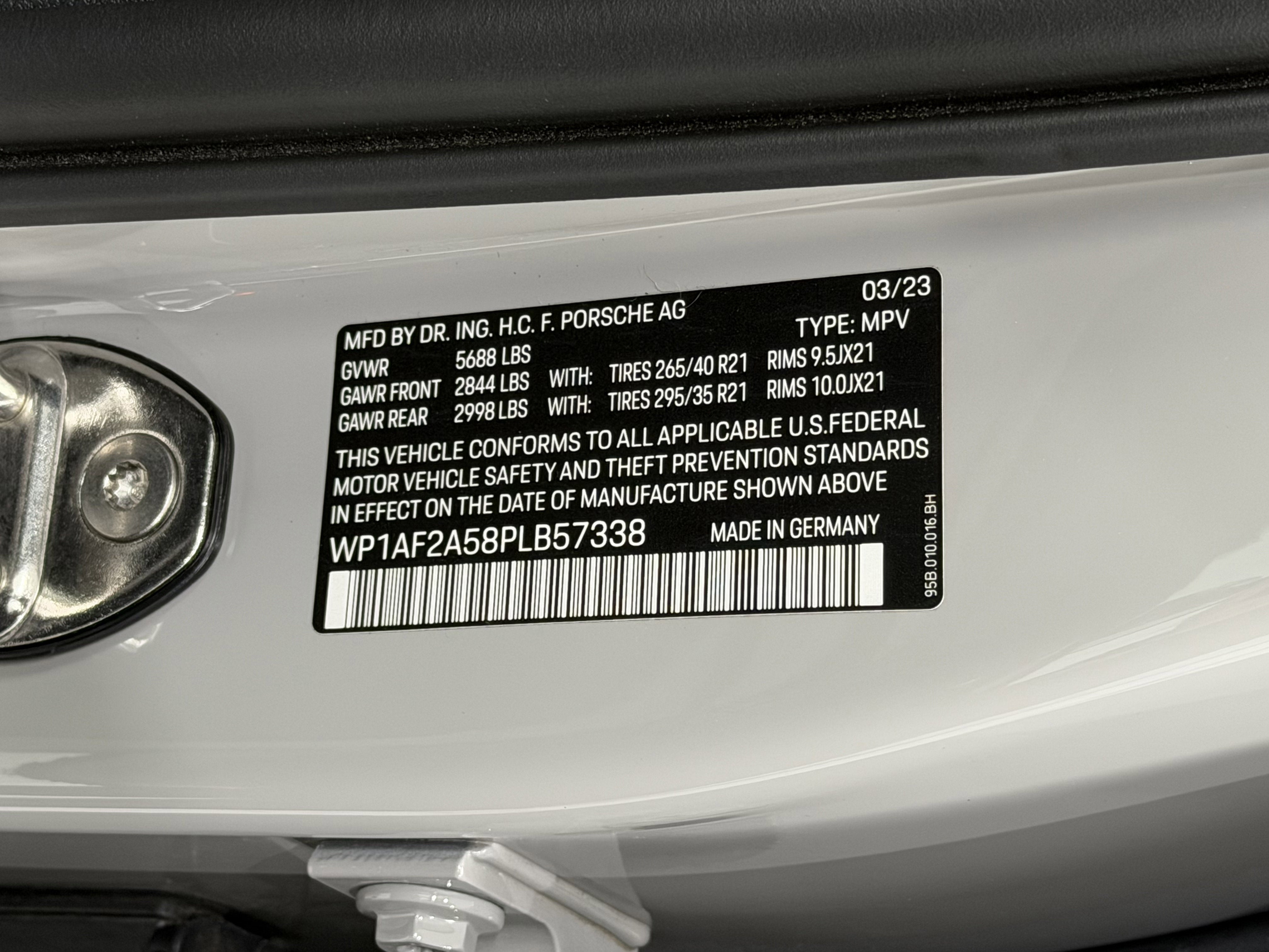 2023 Porsche Macan GTS