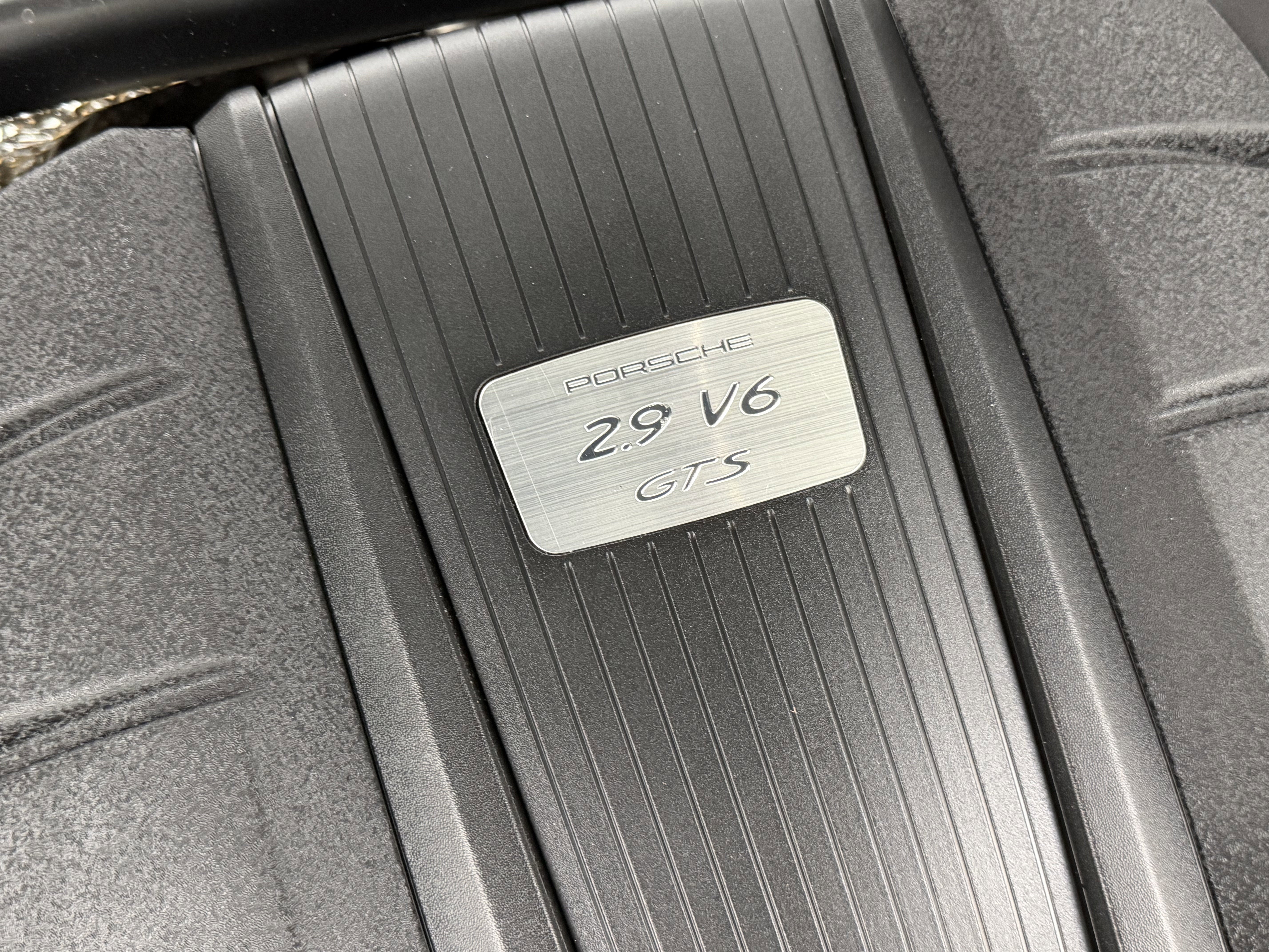 2023 Porsche Macan GTS
