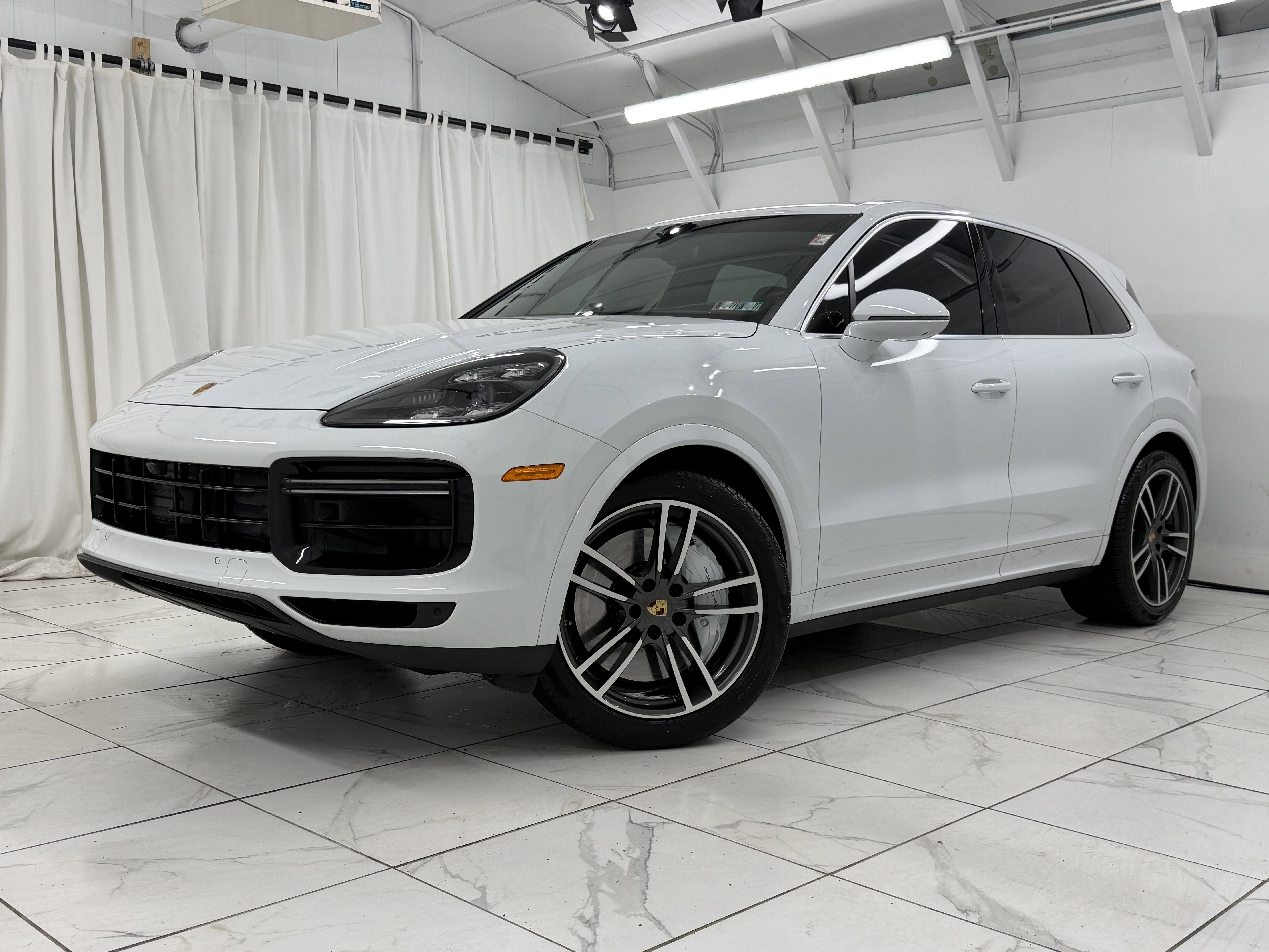 2023 Porsche Cayenne Turbo