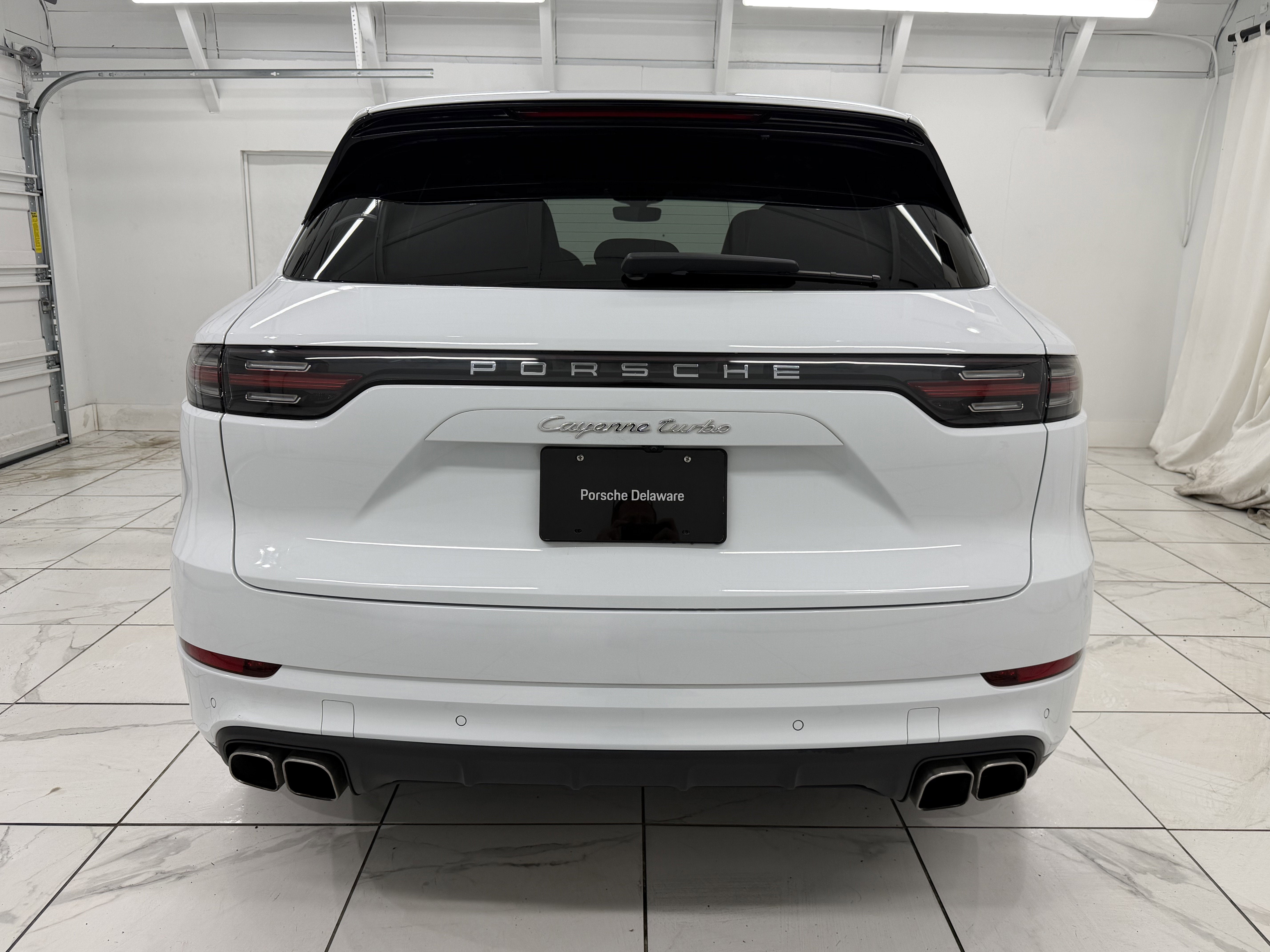 2023 Porsche Cayenne Turbo