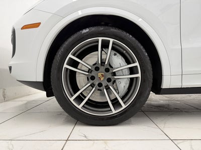 2023 Porsche Cayenne Turbo