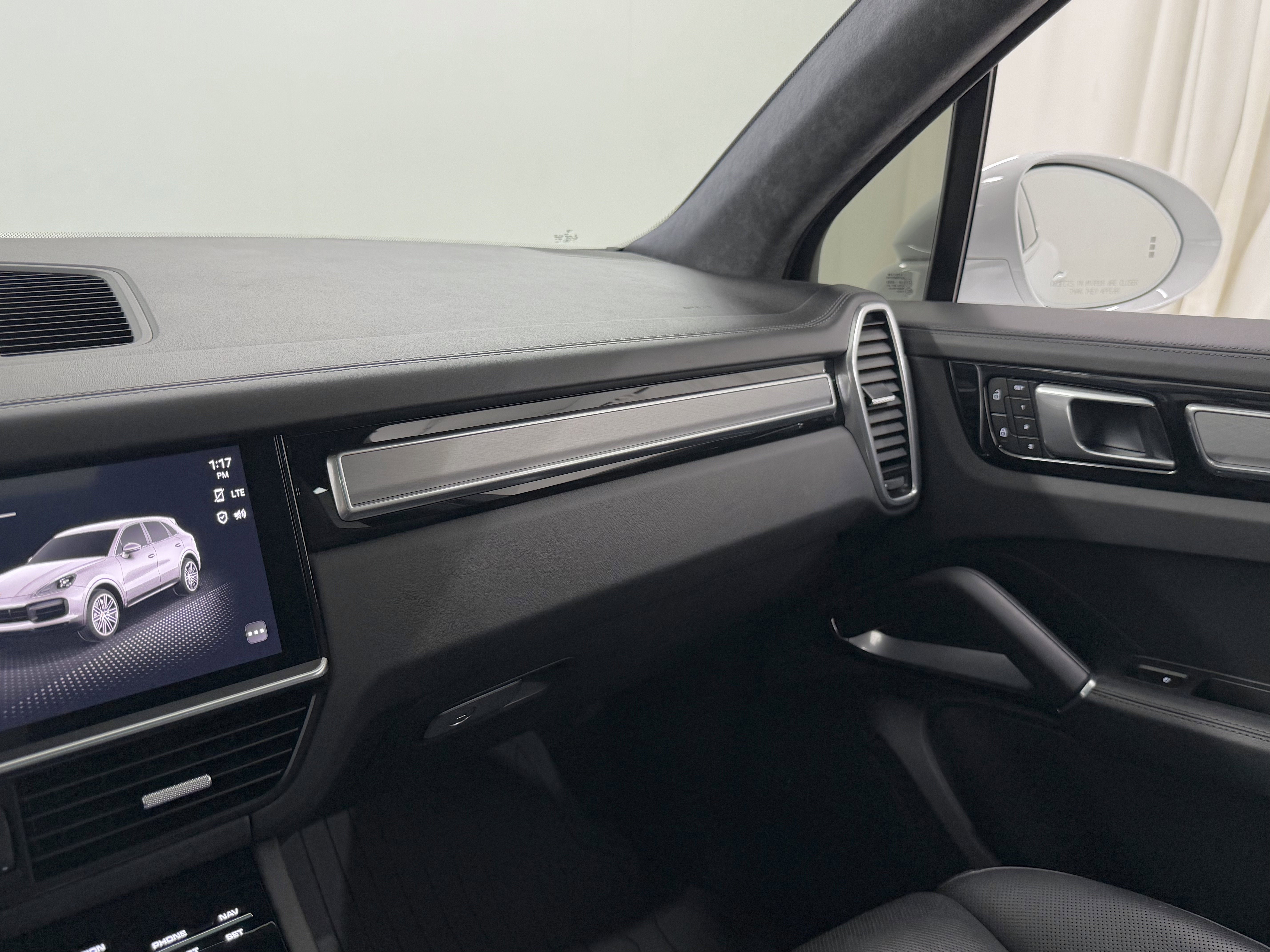 2023 Porsche Cayenne Turbo