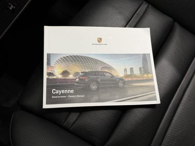 2023 Porsche Cayenne Turbo