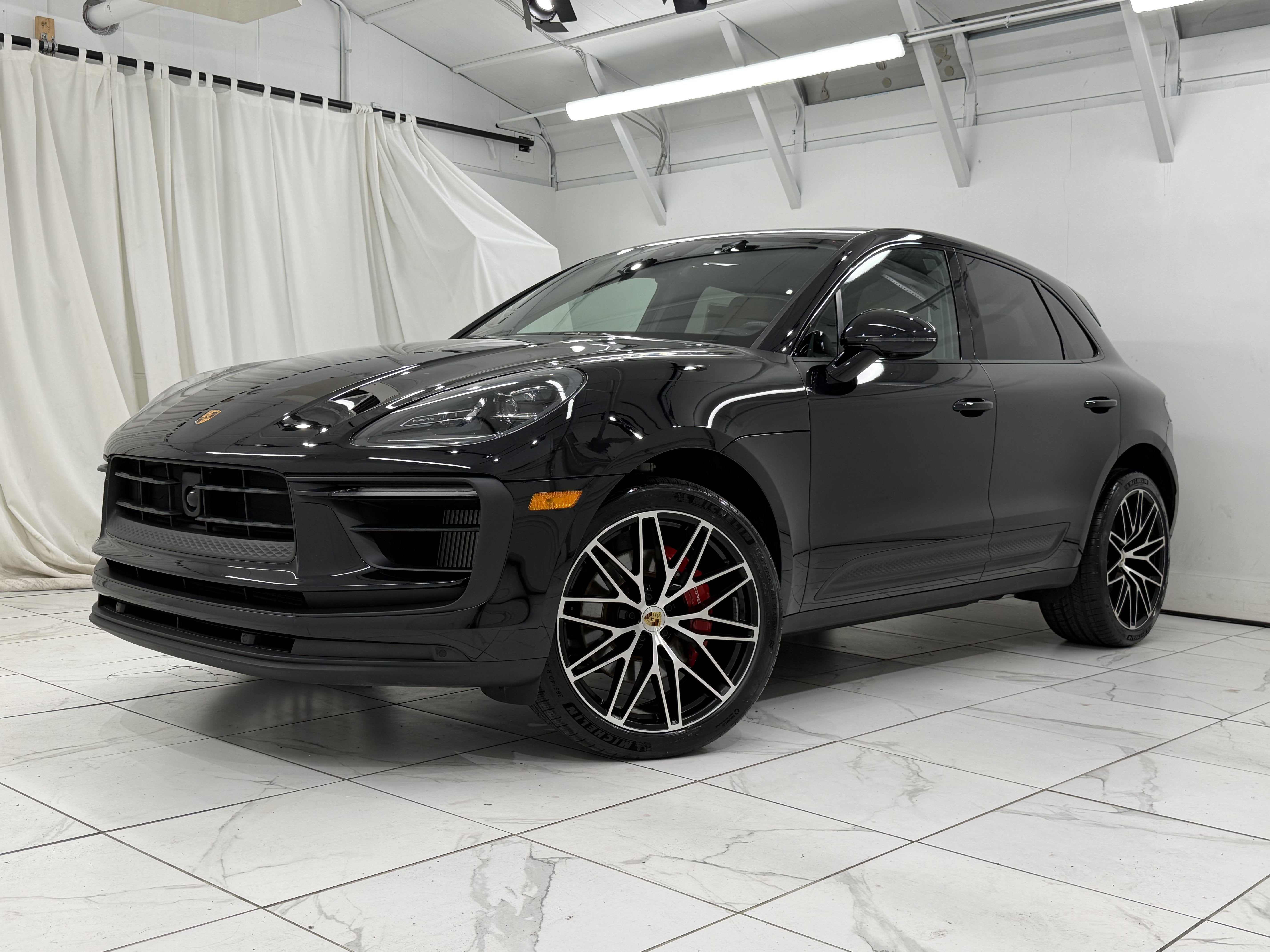 2023 Porsche Macan S