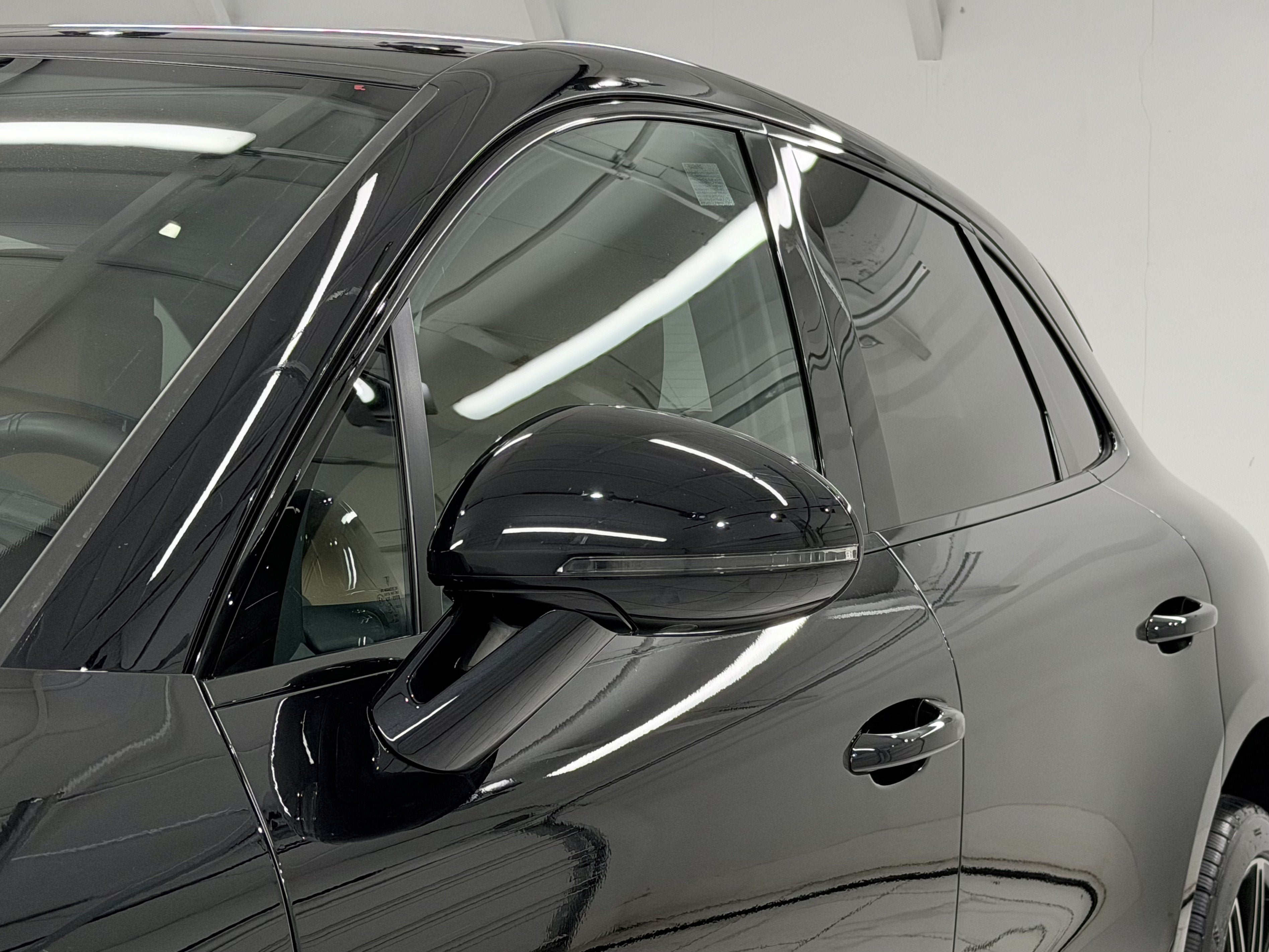 2023 Porsche Macan S