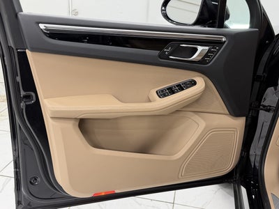 2023 Porsche Macan S