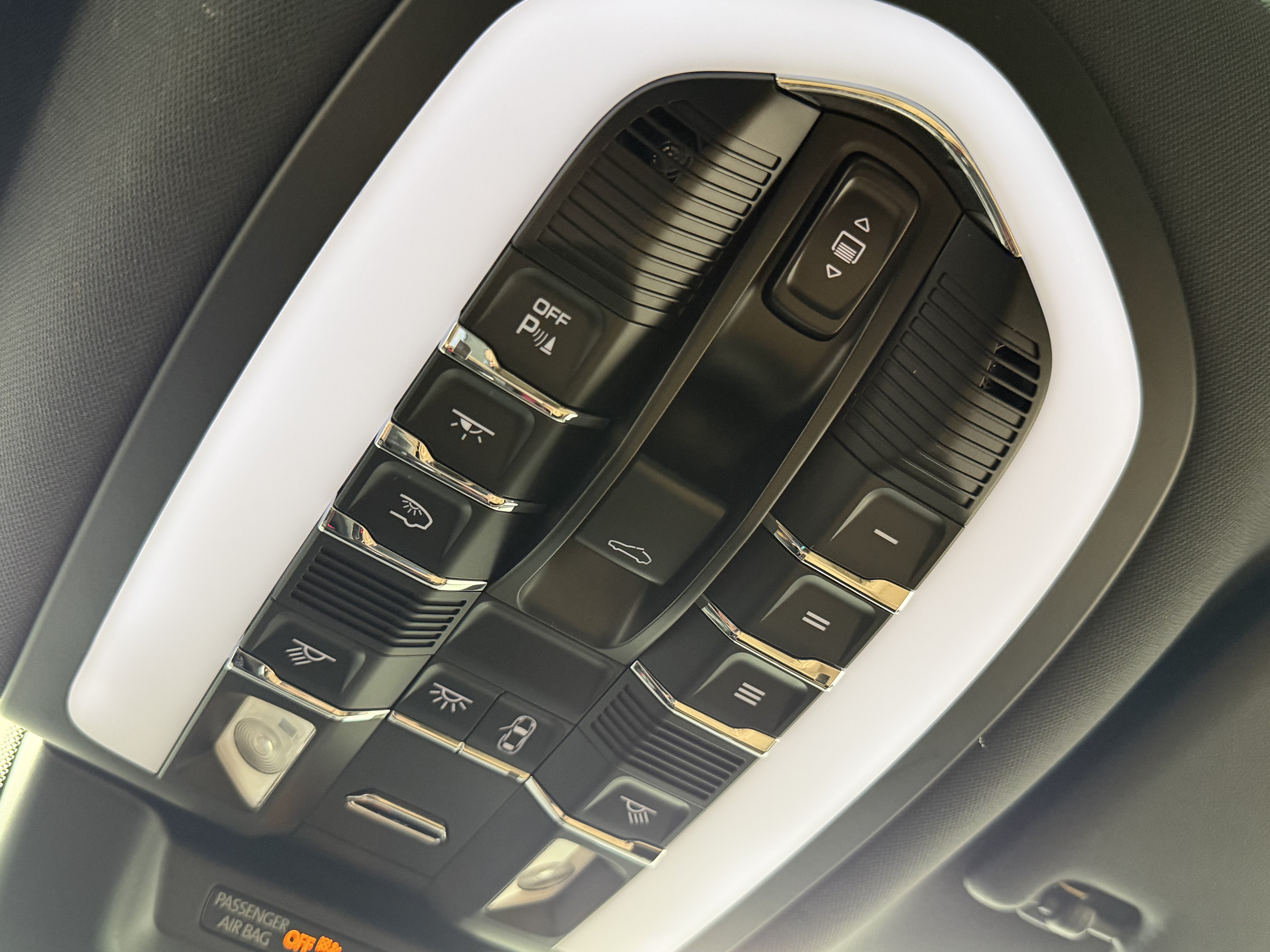 2023 Porsche Macan S