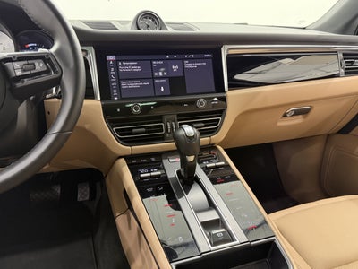 2023 Porsche Macan S