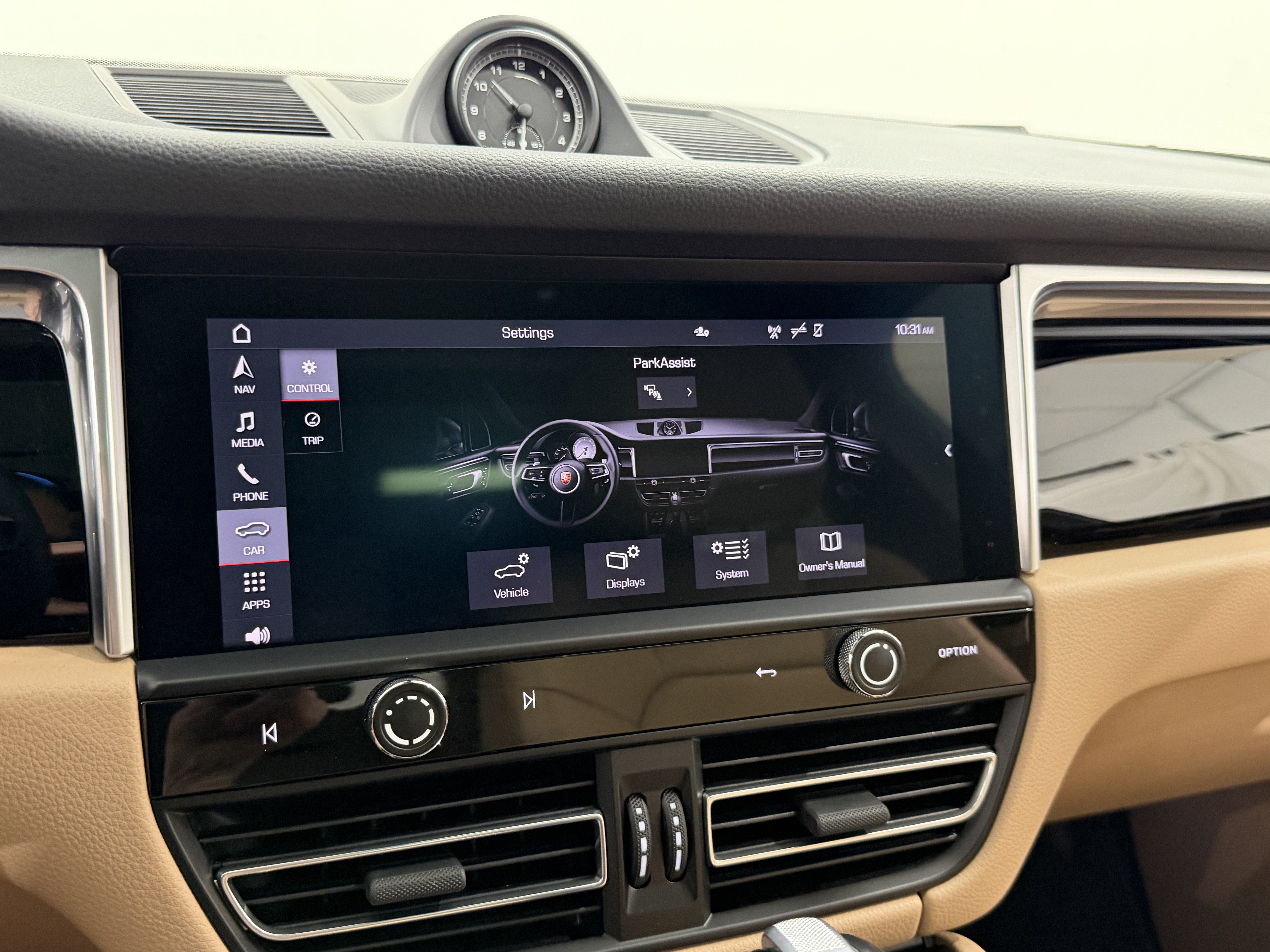 2023 Porsche Macan S