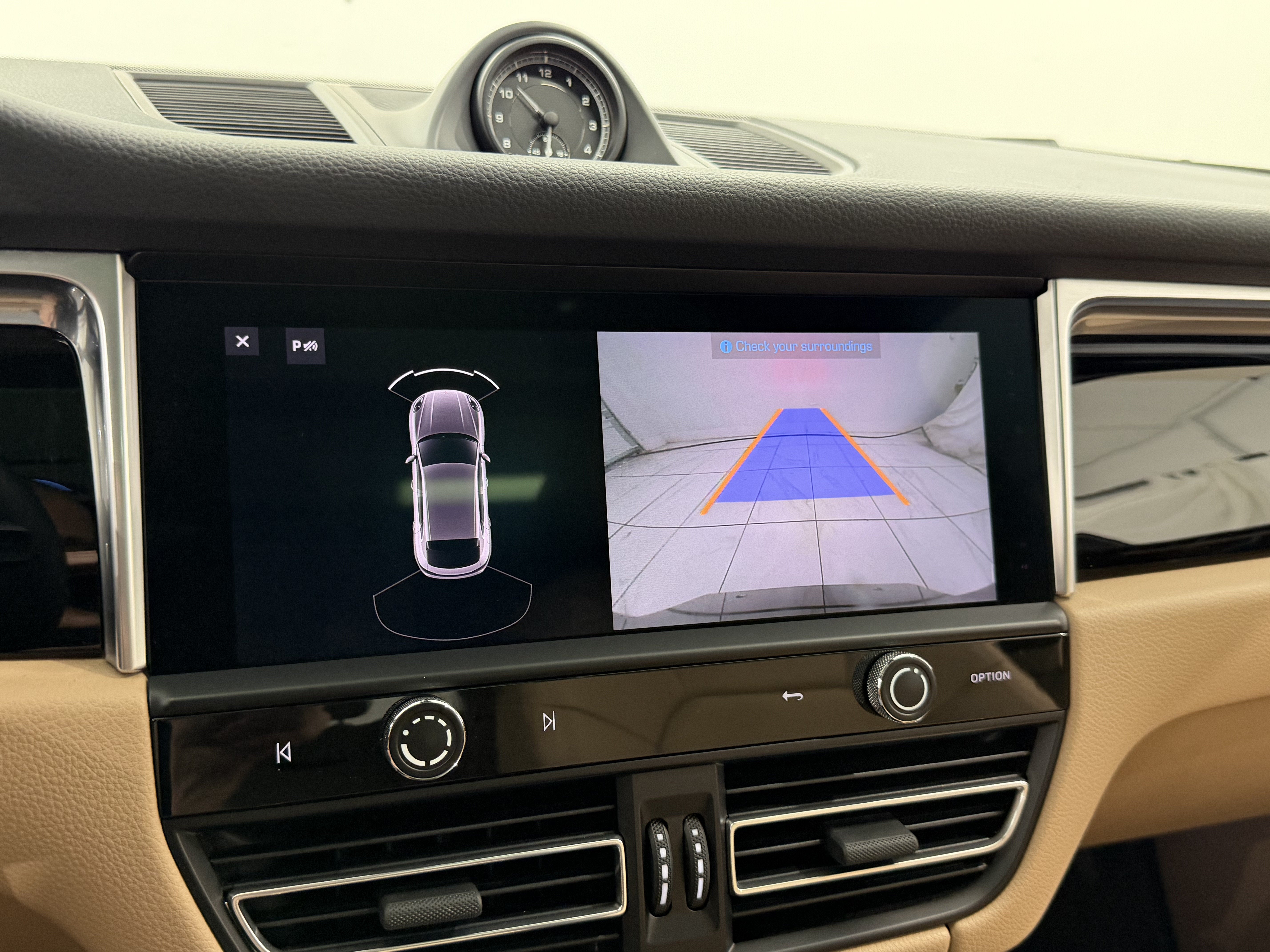 2023 Porsche Macan S