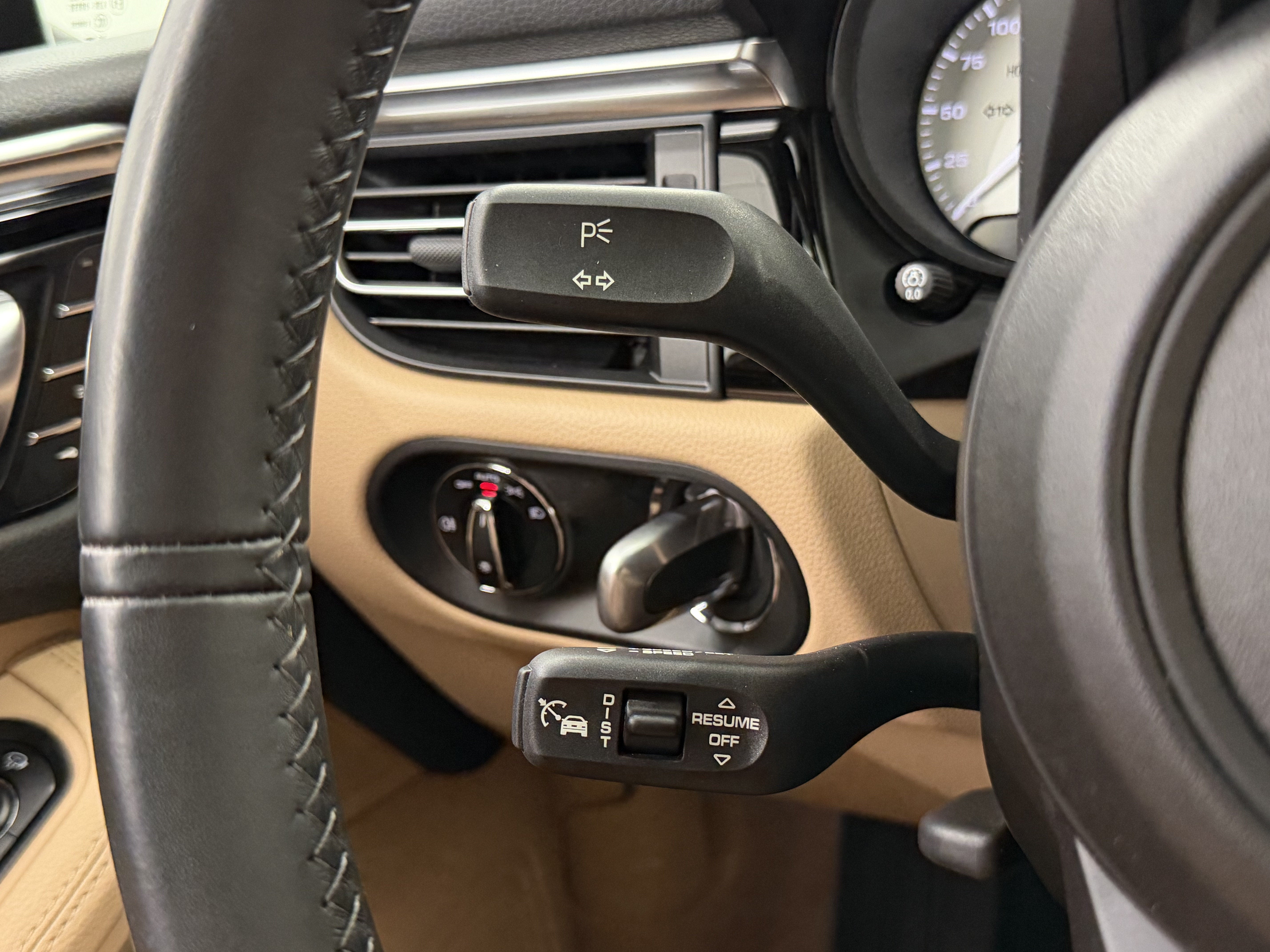 2023 Porsche Macan S
