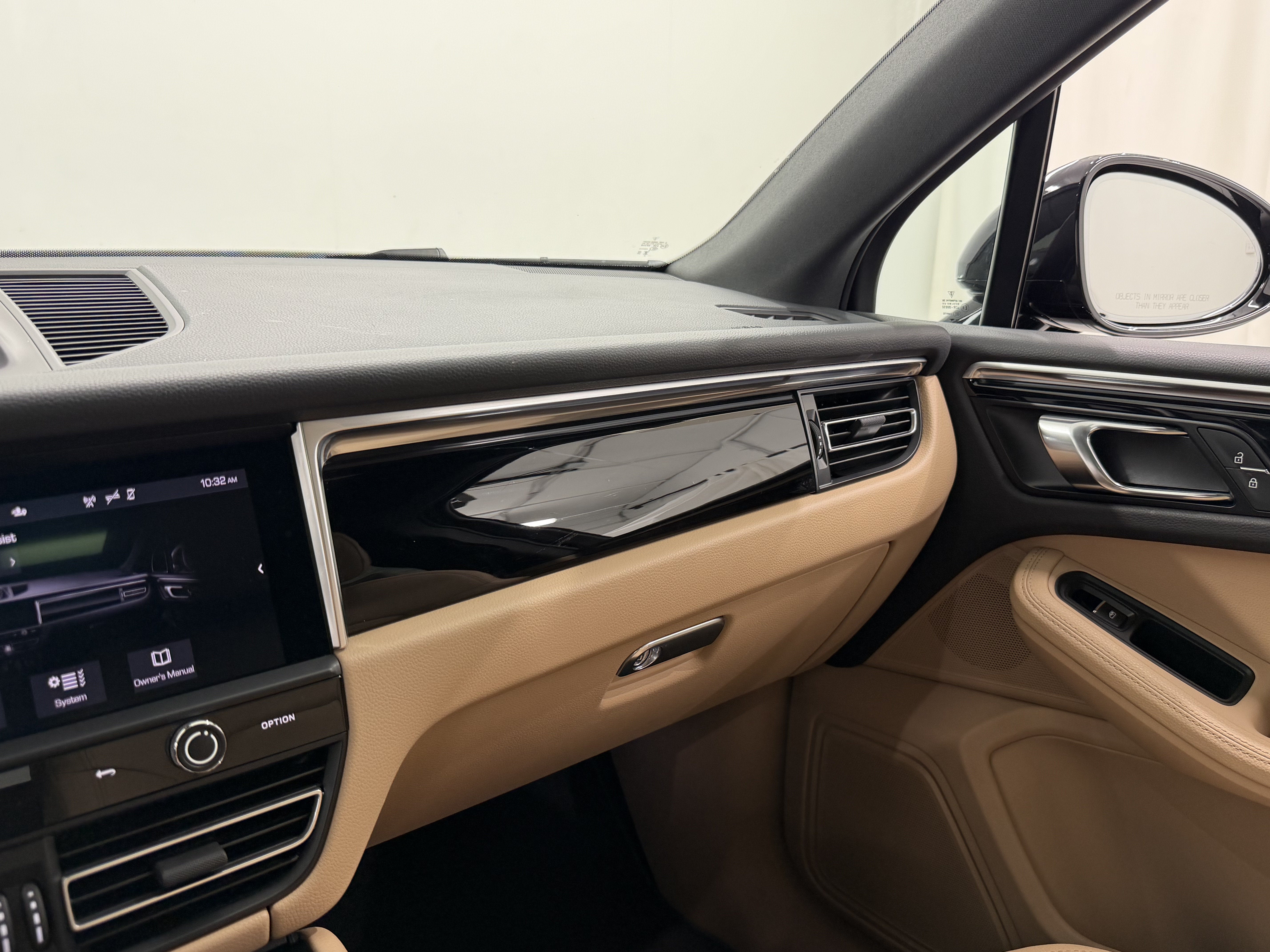 2023 Porsche Macan S