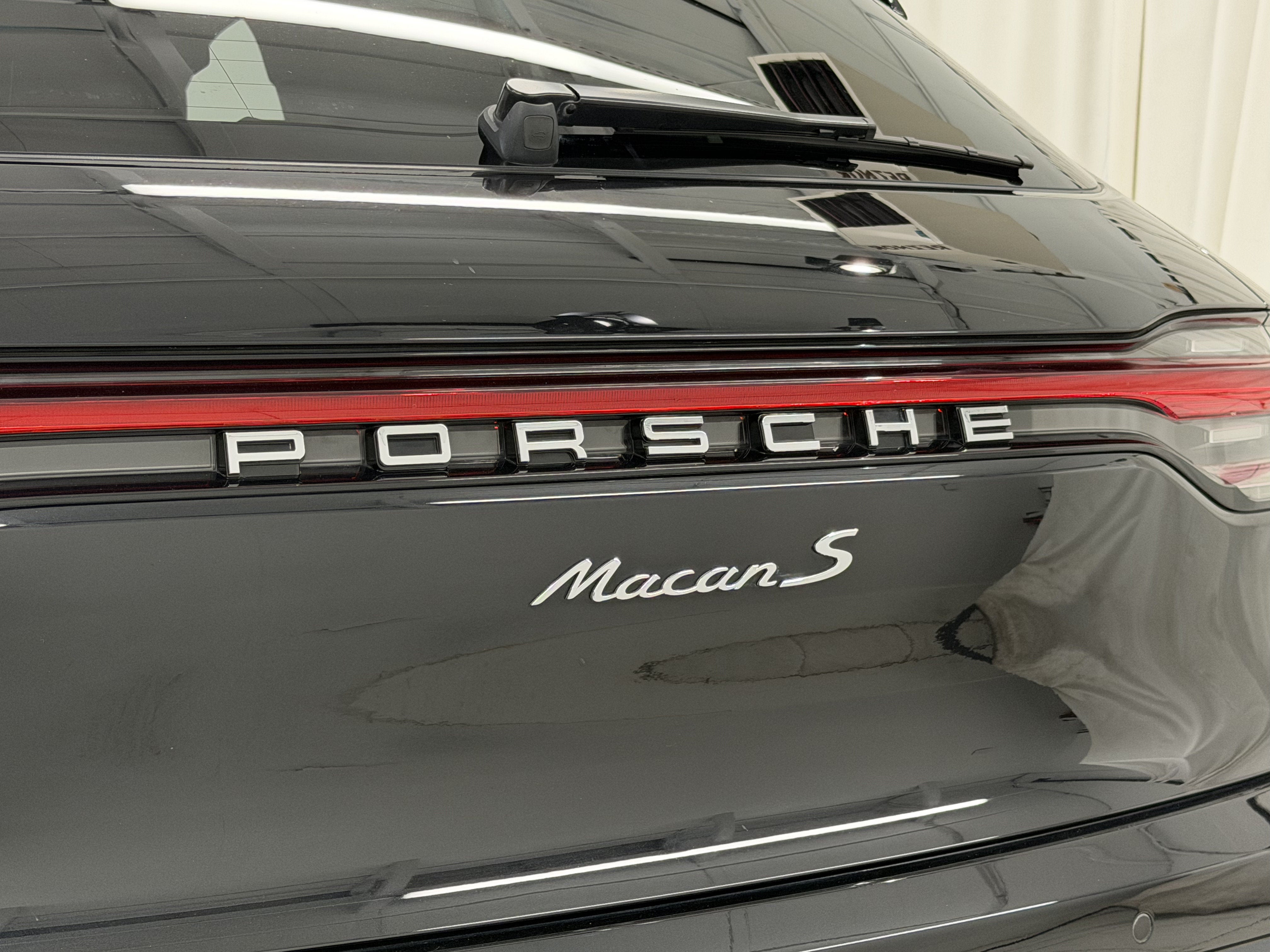 2023 Porsche Macan S