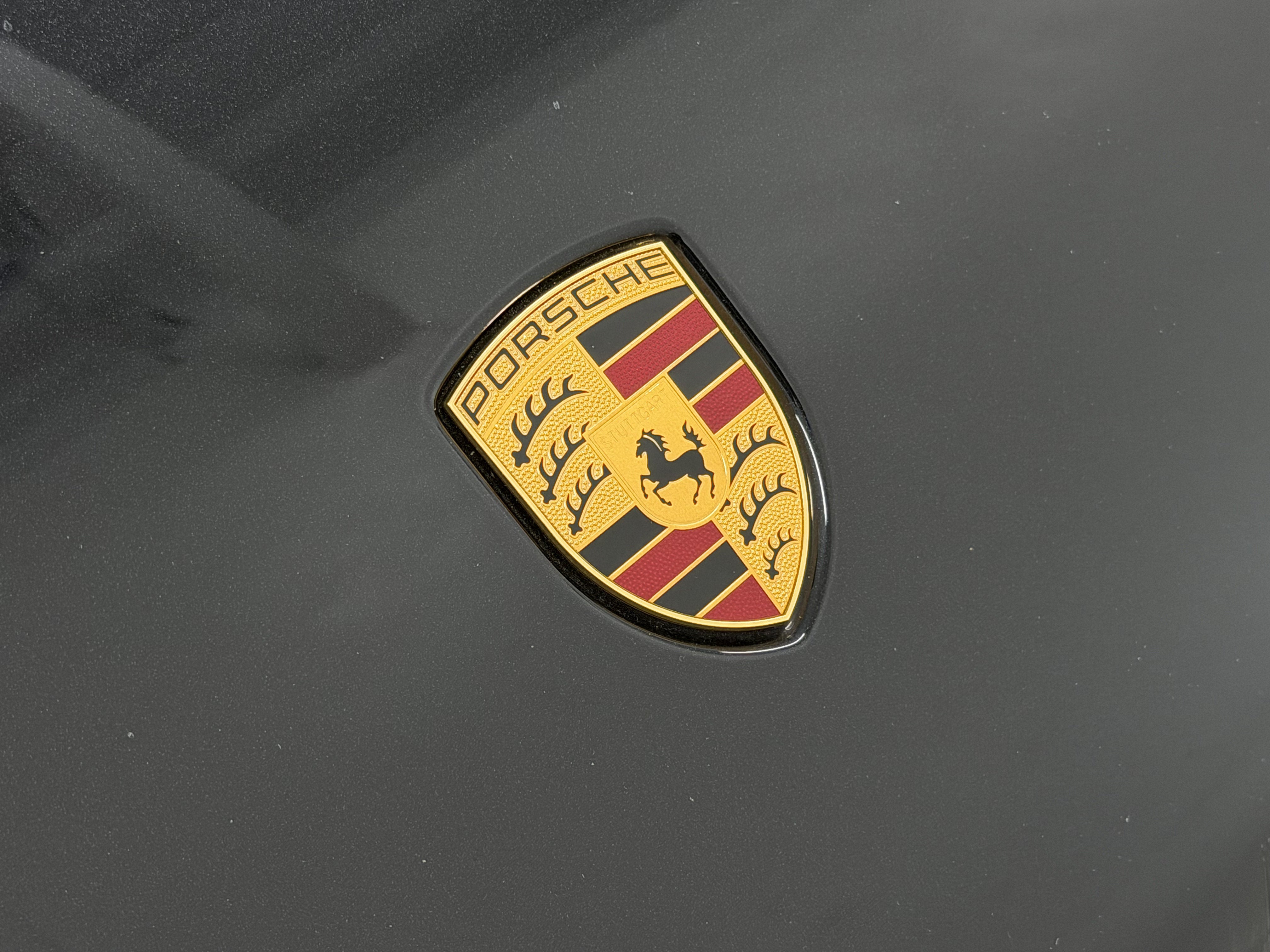 2023 Porsche Macan S