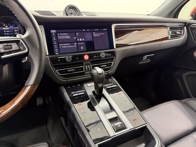 2024 Porsche Macan S