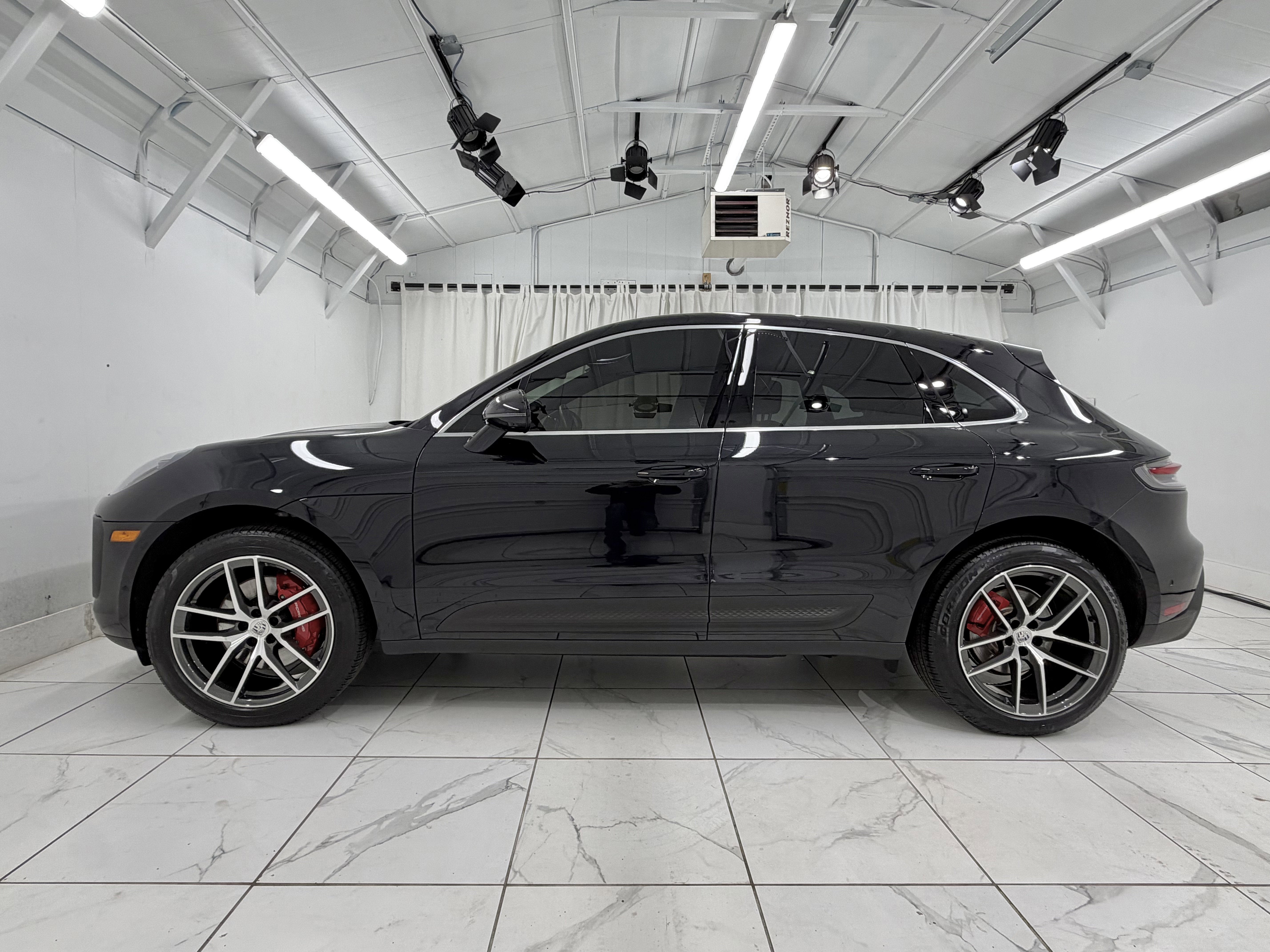 2023 Porsche Macan S