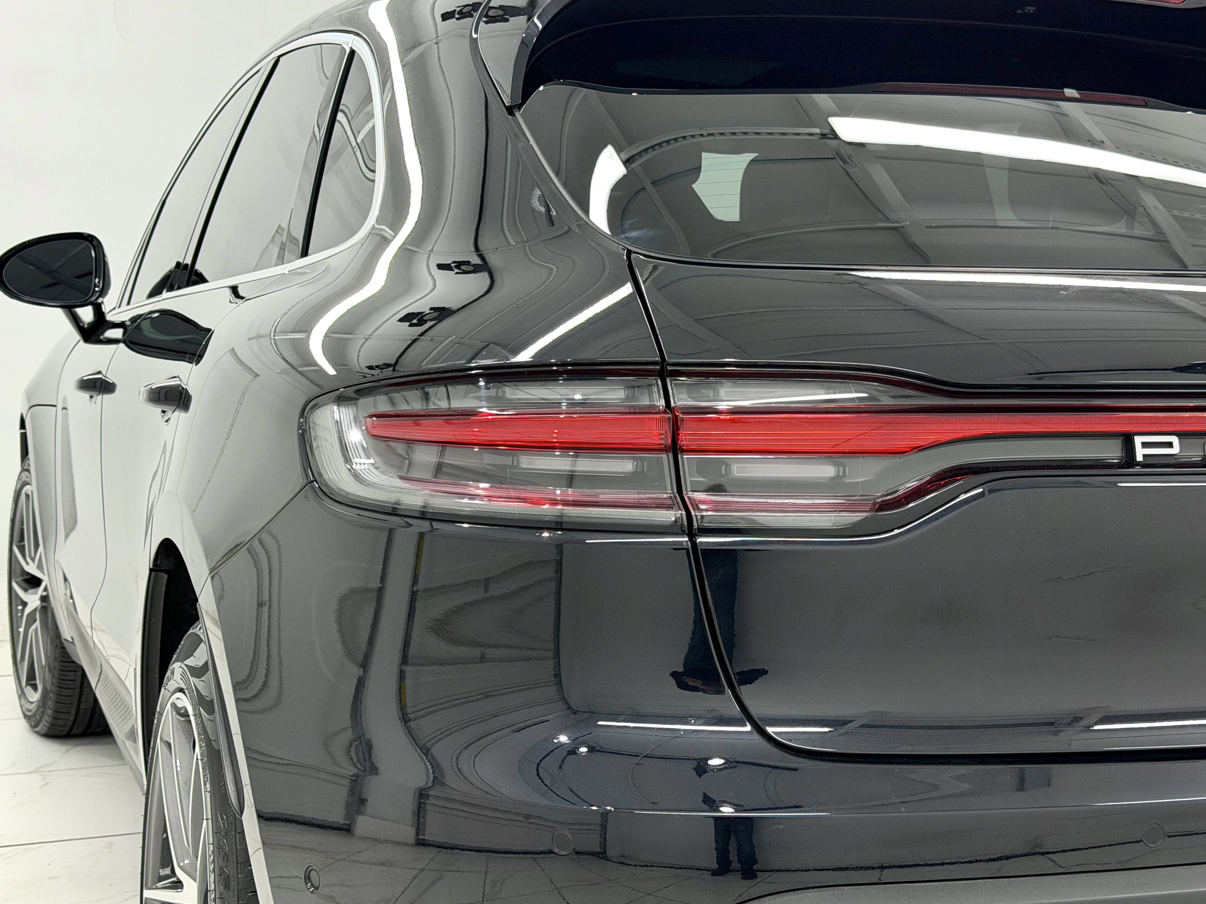 2023 Porsche Macan S