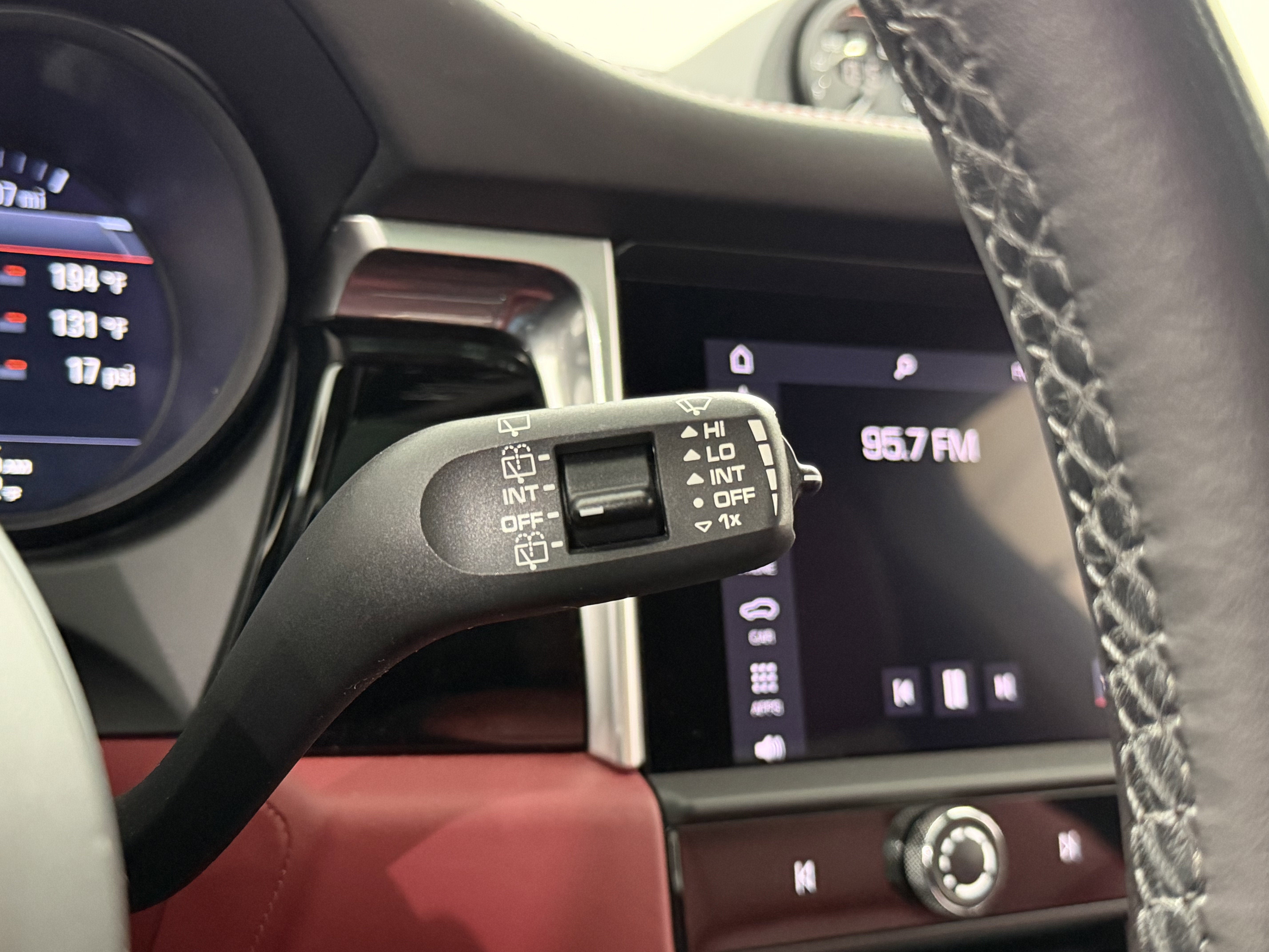 2023 Porsche Macan S