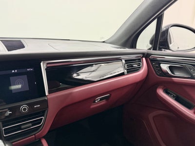 2023 Porsche Macan S