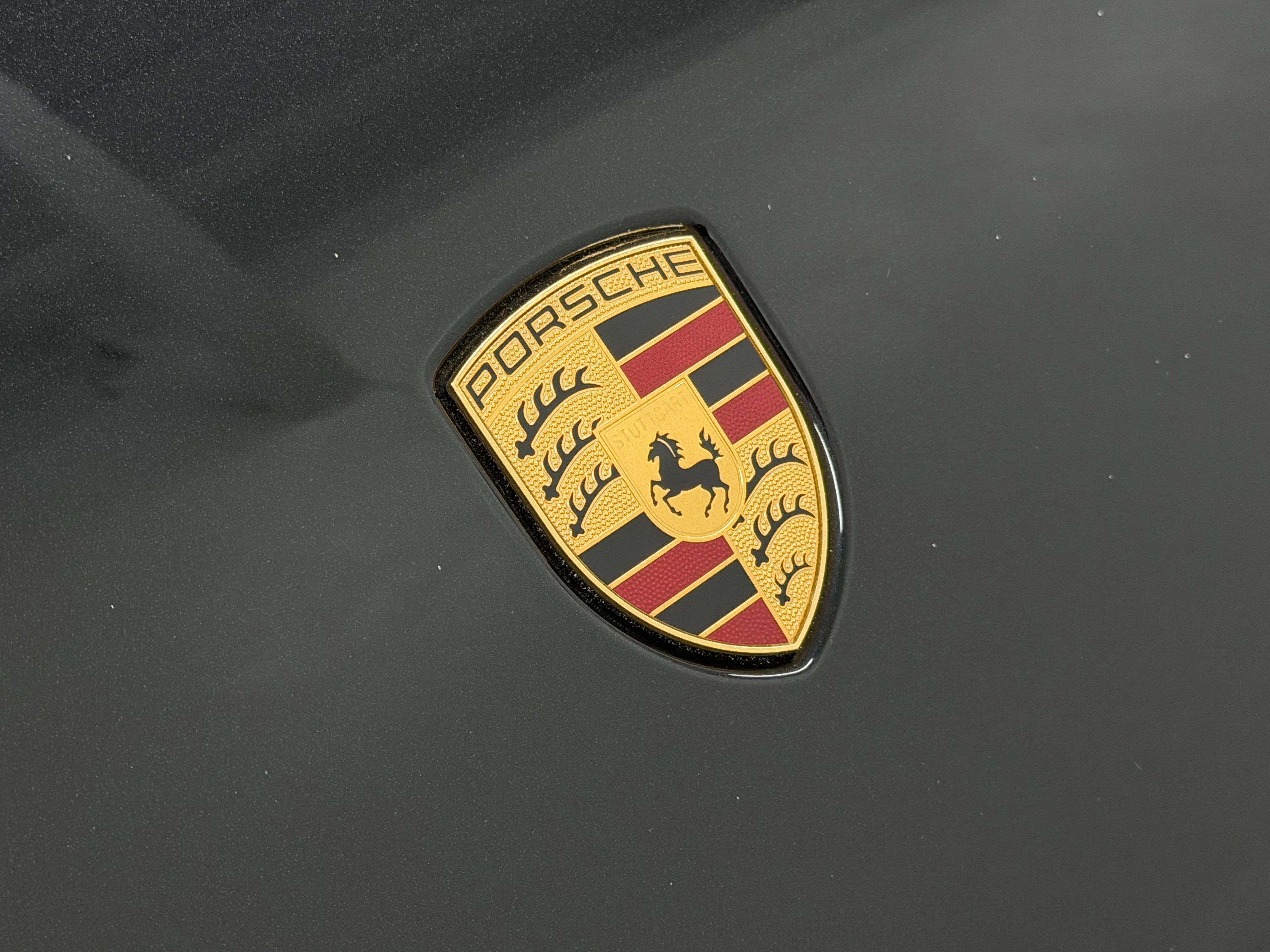 2023 Porsche Macan S